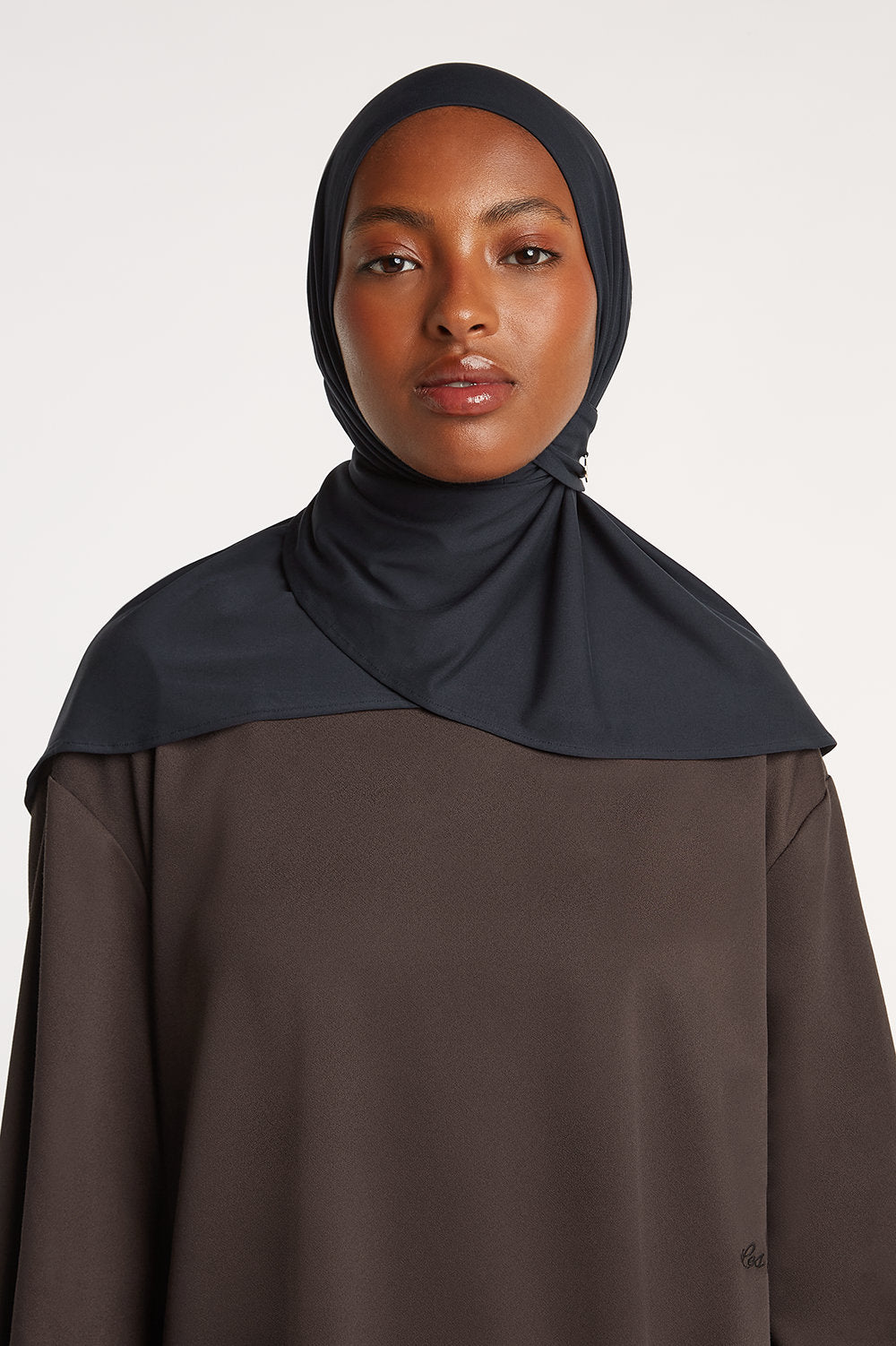 MODAL PULL ON SCARF SHORT <span>MIDNIGHT NAVY</span>