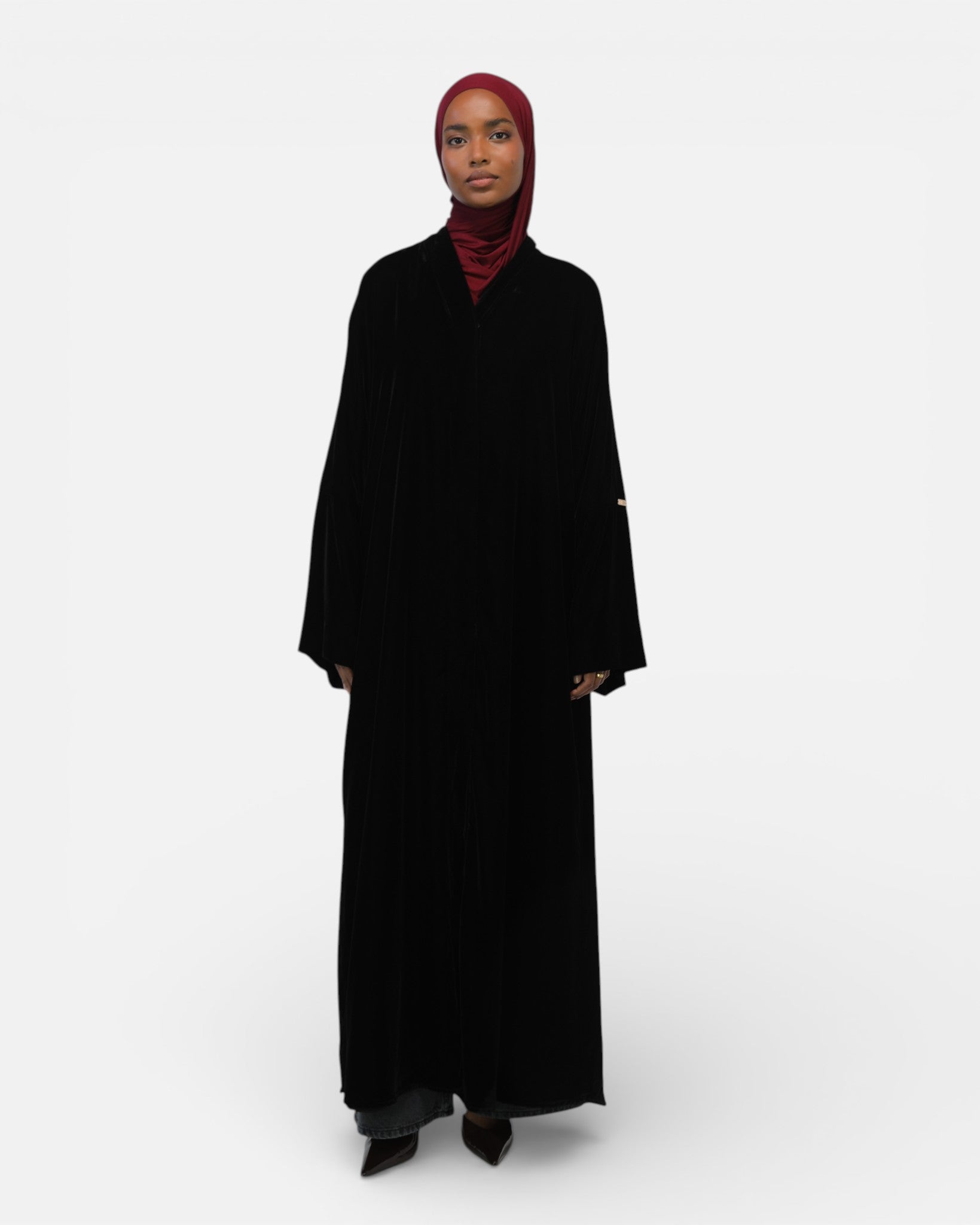 LEONA ABAYA <span>BLACK</span>