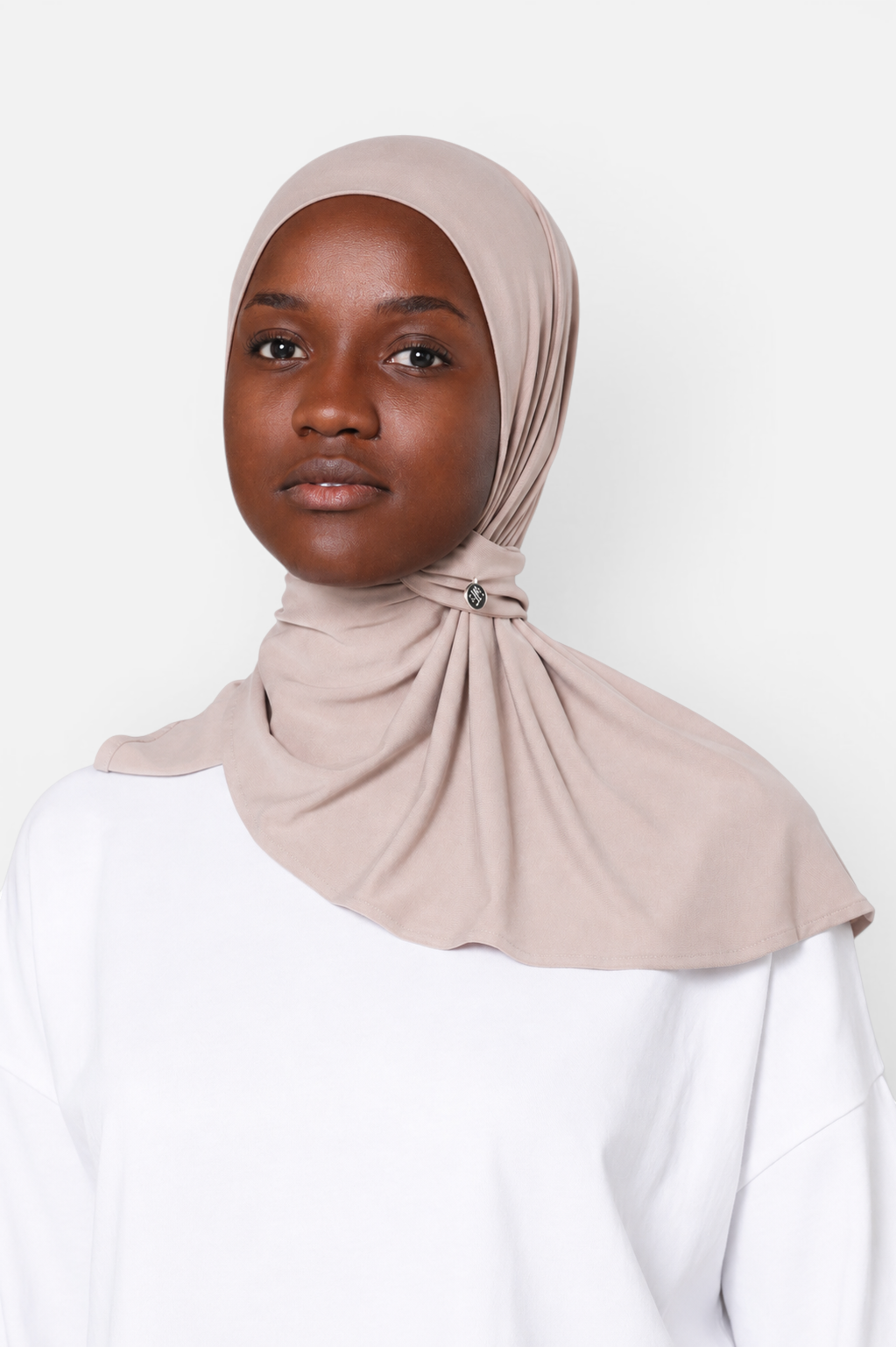 MODAL PULL ON SCARF SHORT <span>CHAMPAGNE BEIGE</span>