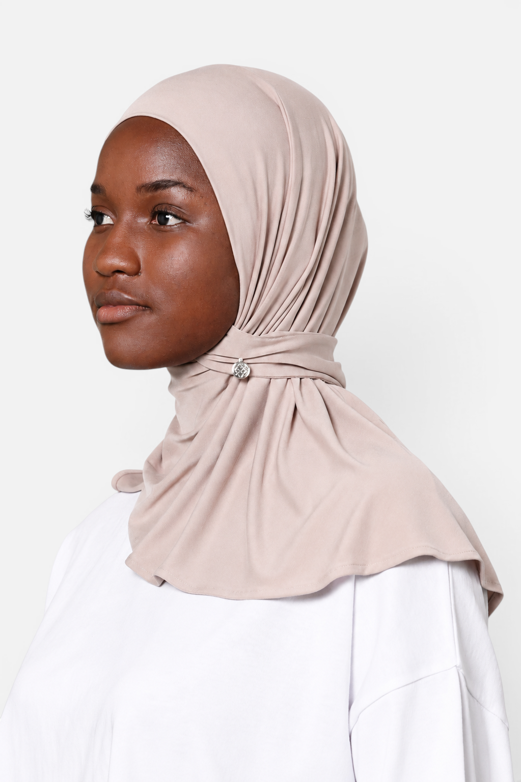 MODAL PULL ON SCARF SHORT <span>CHAMPAGNE BEIGE</span>