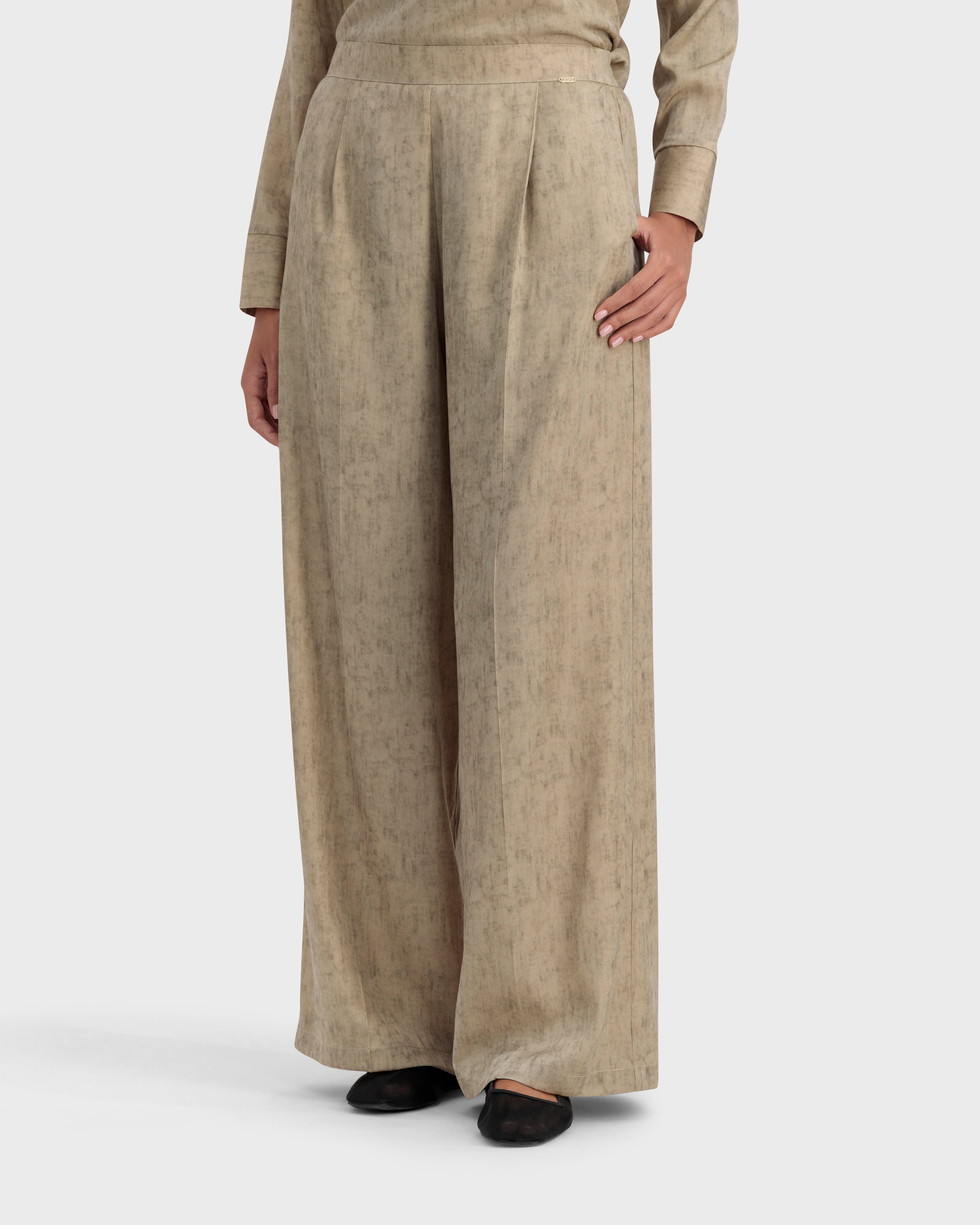 ARIA PANTS KAKI GOLD