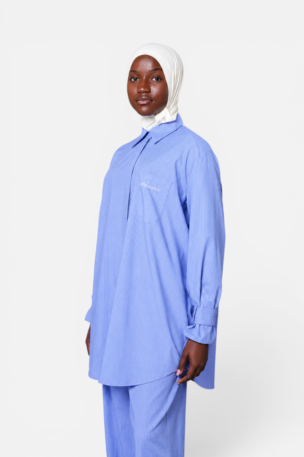 SALMIA SHIRT <span>BLUE WHITE STRIPES</span>