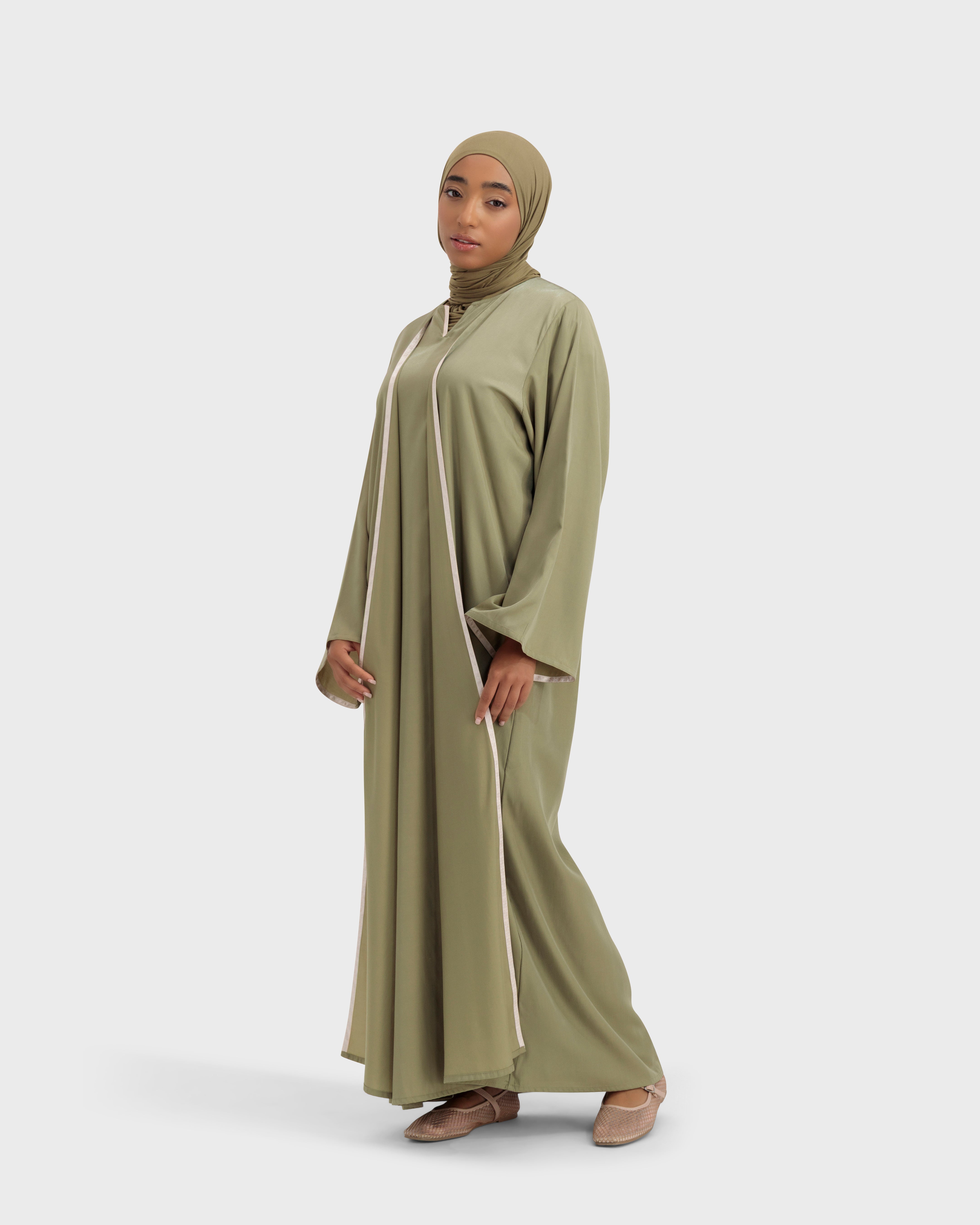 RAENI KIMONO OLIVE GREEN