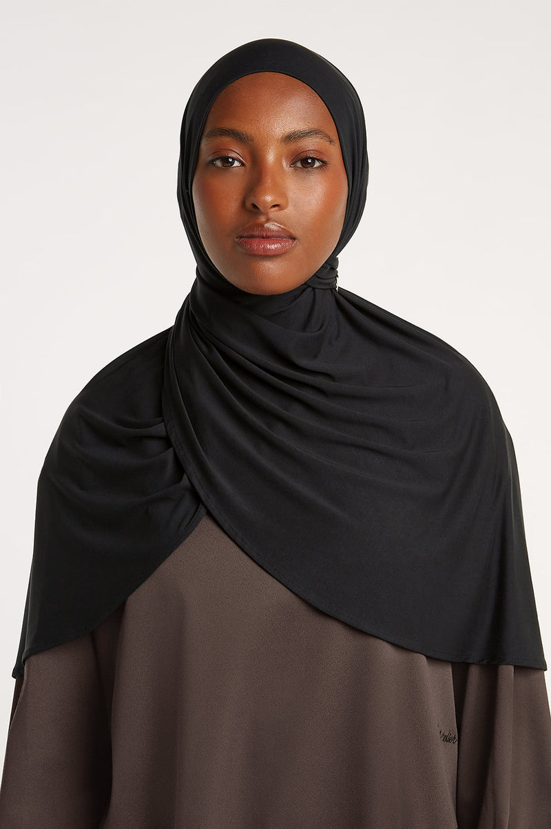 November Sacrf MODAL PULL ON SCARF LONG BLACK