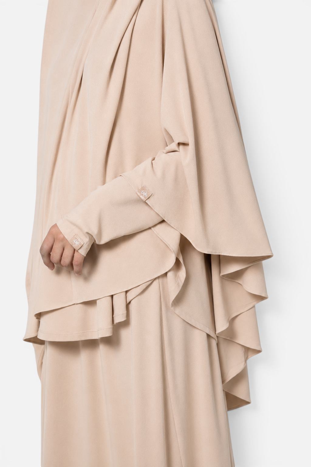 MODAL KHIMAR <span>GOLDEN SAND</span>