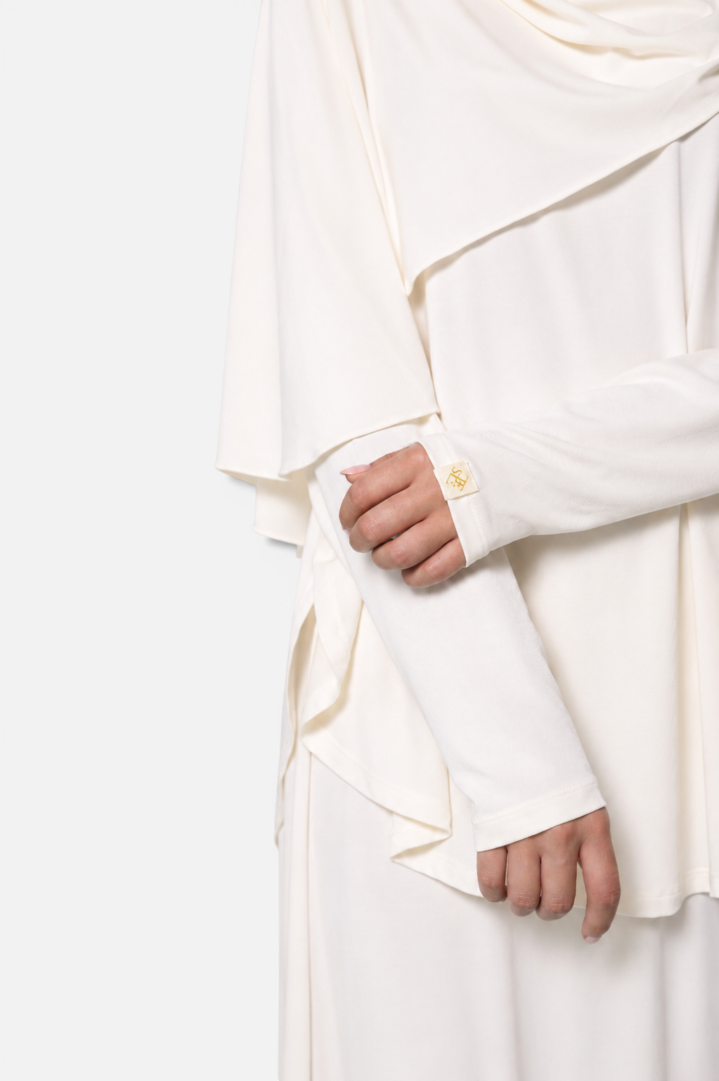 NORA MODAL LONGSLEEVE <span>OFF WHITE</span>