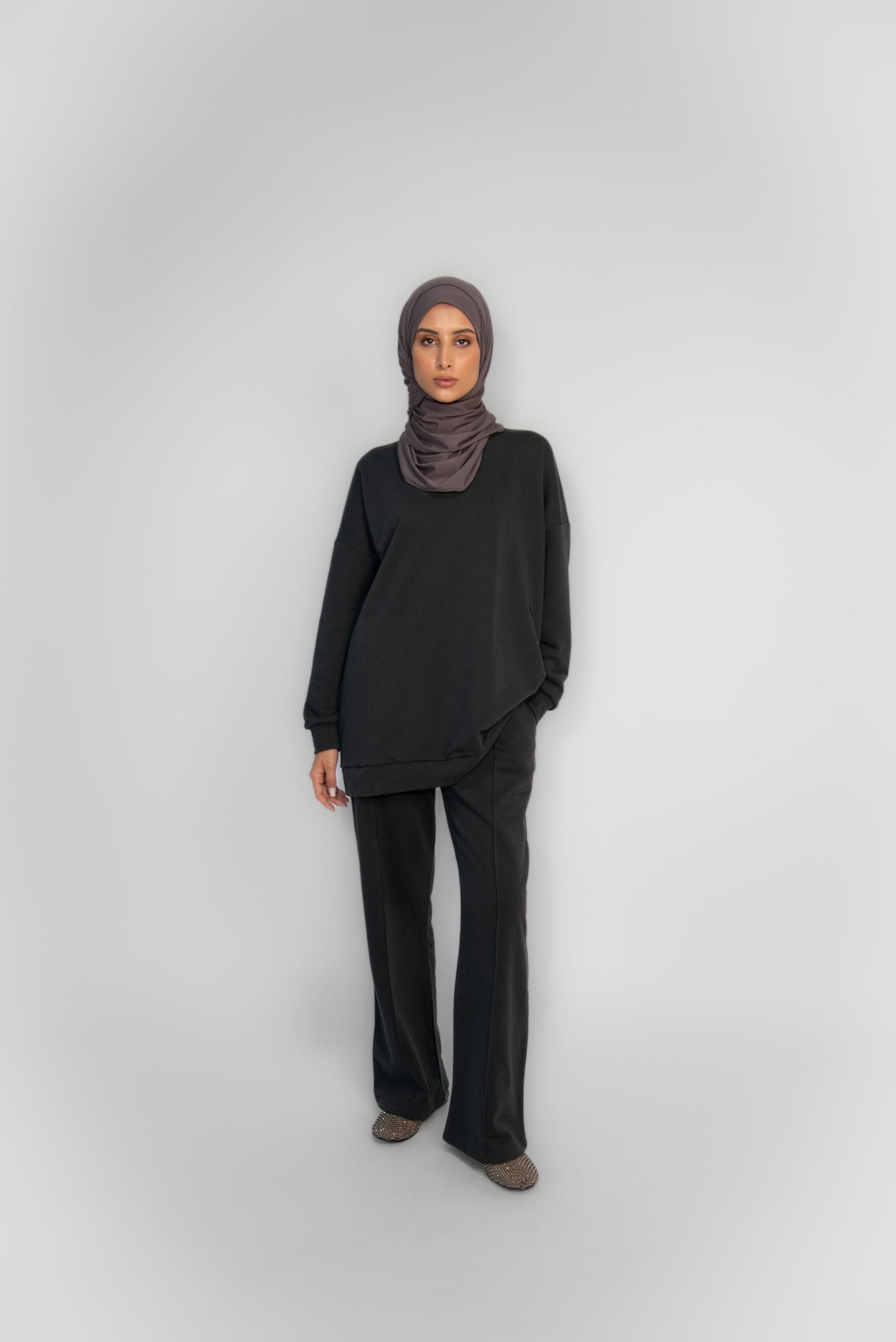 RAYA SWEATER CHARCOAL