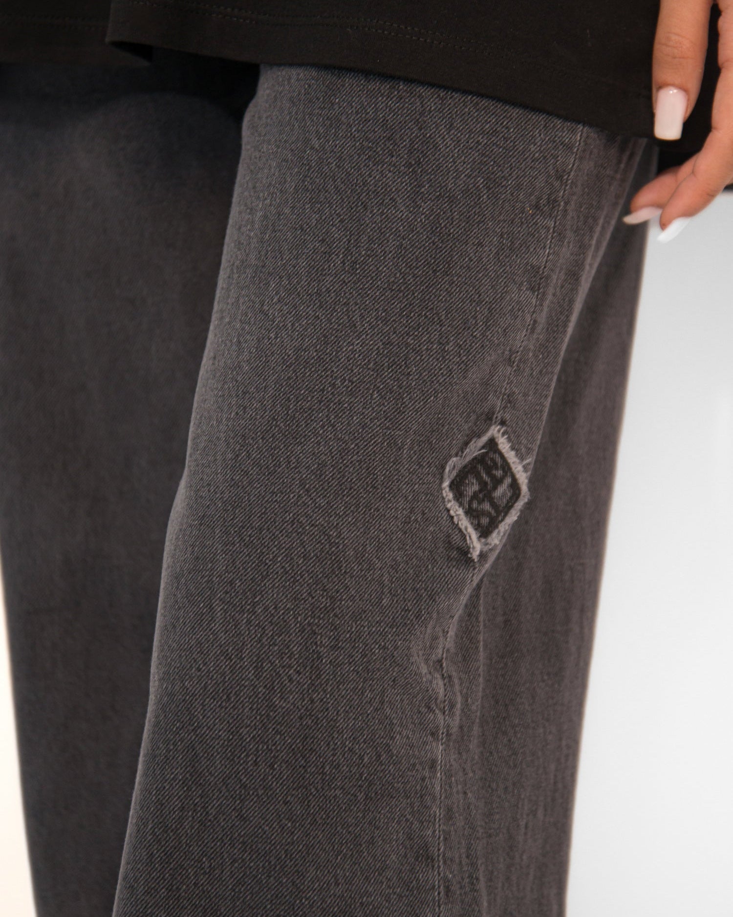 LAURA JEANS DARK GREY
