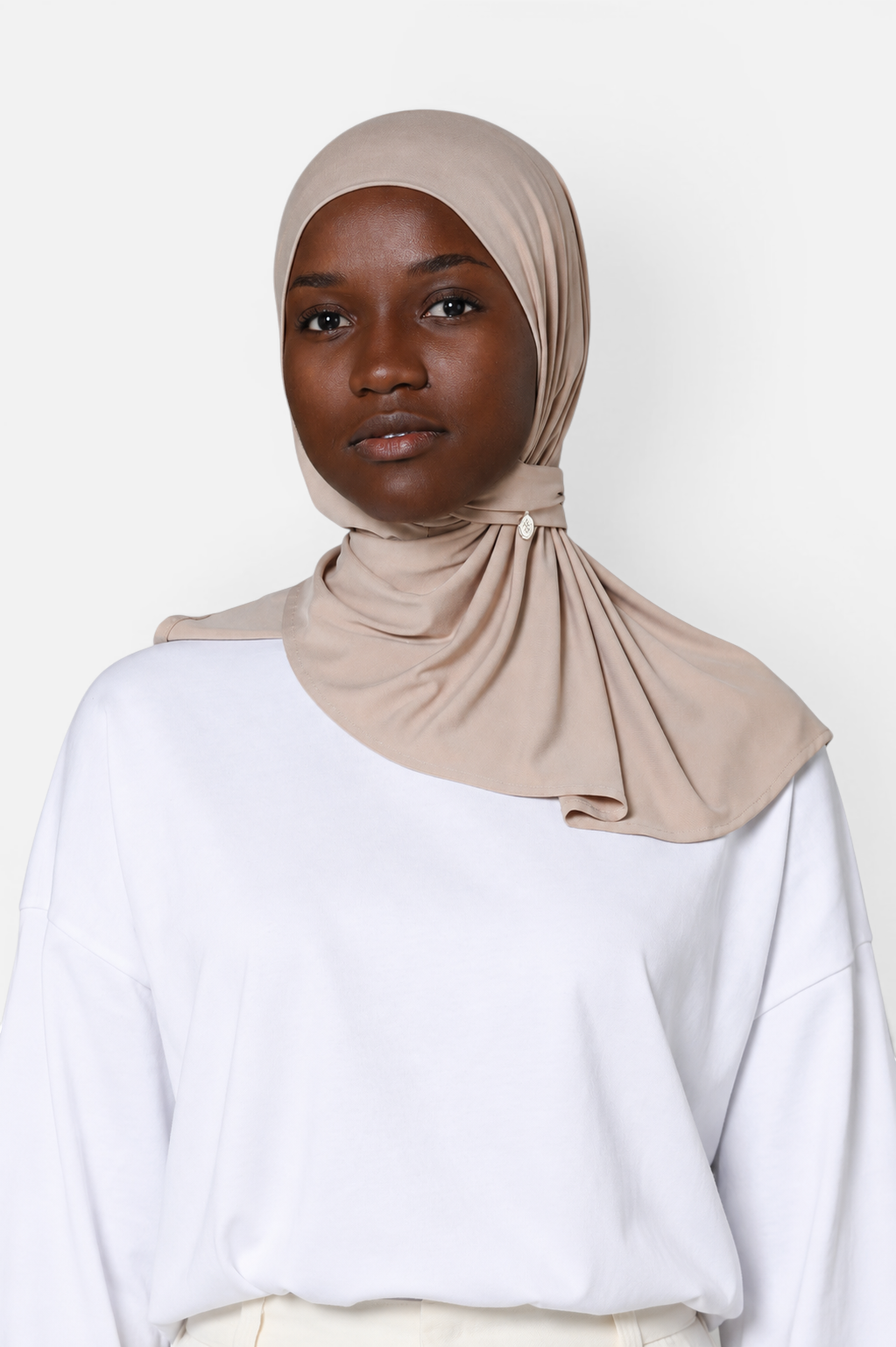MODAL PULL ON SCARF SHORT <span>GOLDEN SAND</span>