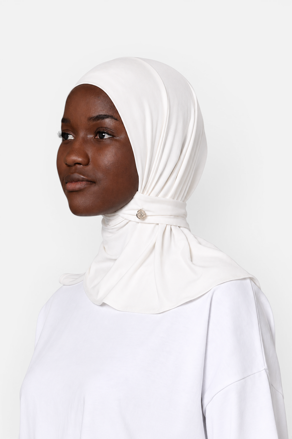MODAL PULL ON SCARF SHORT <span>OFF WHITE</span>